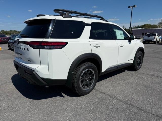 Photo of 2025 Glacier White Nissan Pathfinder