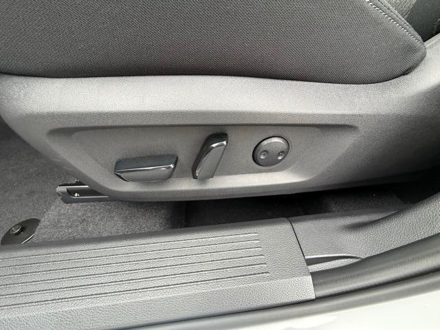 Photo of 2026 Everest White P Nissan Rogue