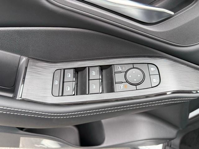 Photo of 2026 Everest White P Nissan Rogue