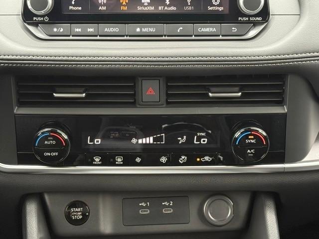 Photo of 2026 Everest White P Nissan Rogue