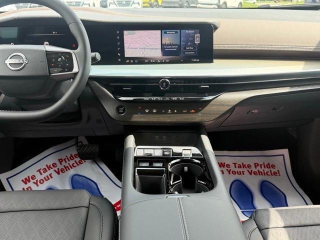 Photo of 2025 Black Nissan Murano