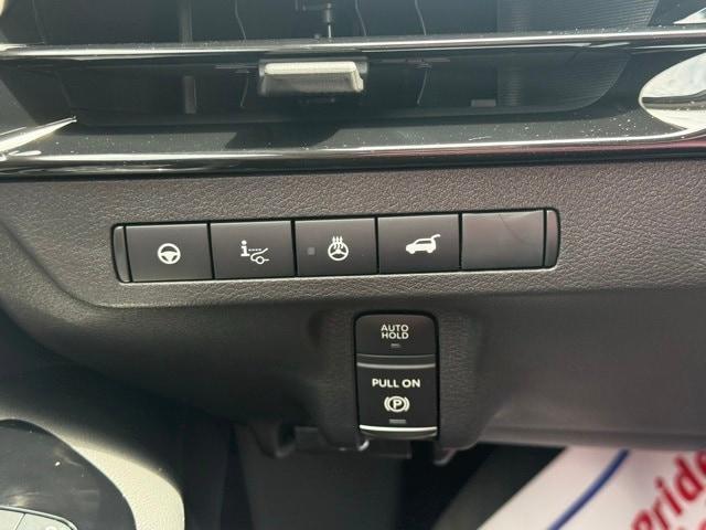 Photo of 2025 Black Nissan Murano