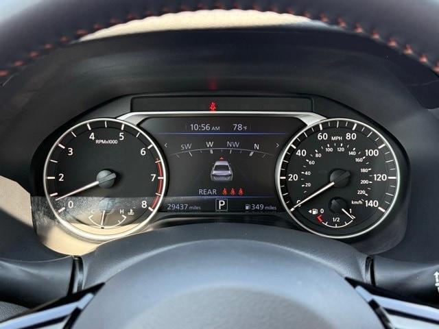 Photo of 2023 White Nissan Altima