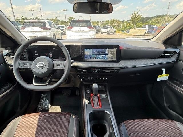 Photo of 2025 Deep Blue Pearl Nissan Kicks