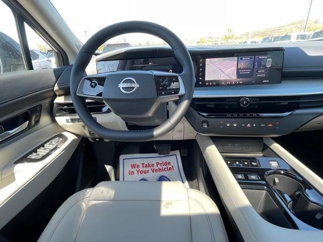 Photo of 2025 Aurora Blue Pea Nissan Murano