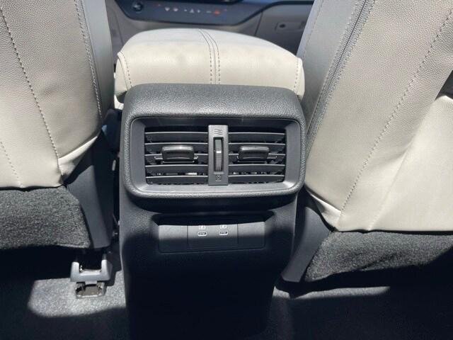Photo of 2025 Aurora Blue Pea Nissan Murano