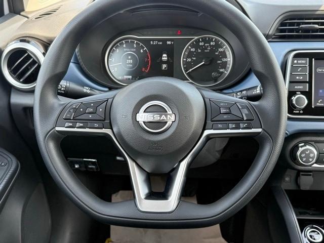 Photo of 2025 Gray Sky Pearl Nissan Versa