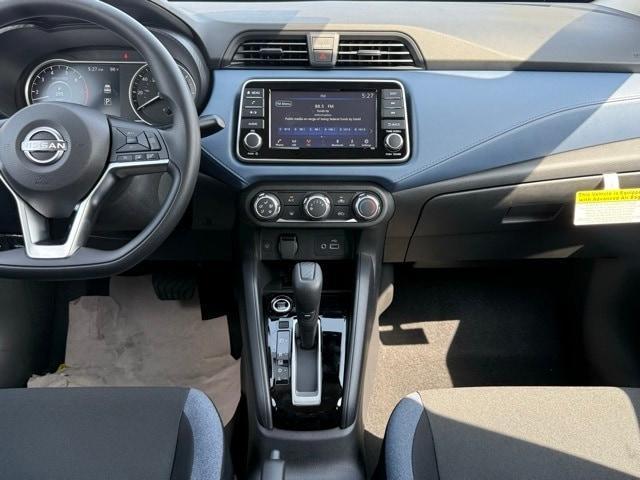 Photo of 2025 Gray Sky Pearl Nissan Versa