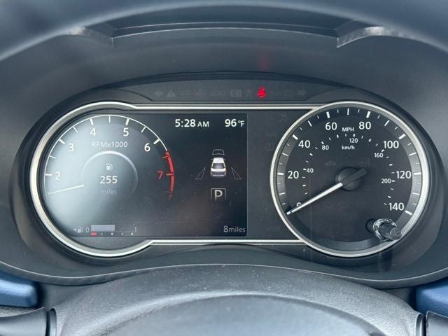 Photo of 2025 Gray Sky Pearl Nissan Versa