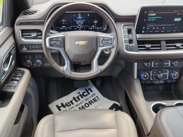 Photo of 2023 Midnight Blue Metallic Chevrolet Suburban