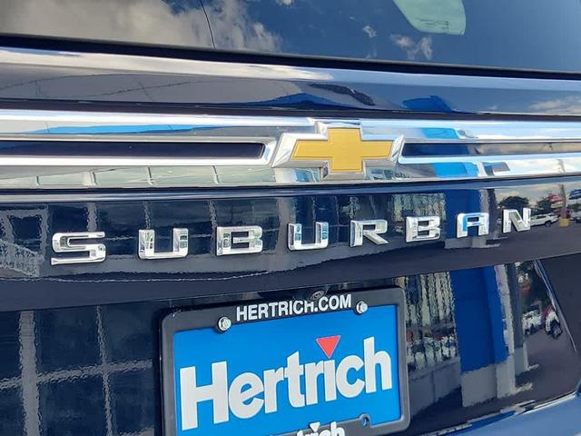 Photo of 2023 Midnight Blue Metallic Chevrolet Suburban