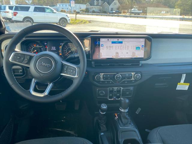Photo of 2025 Fathom Blue Pearlcoat Jeep Wrangler