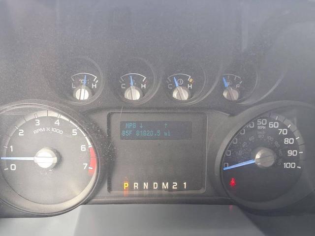 Photo of 2016 Oxford White Ford F-350