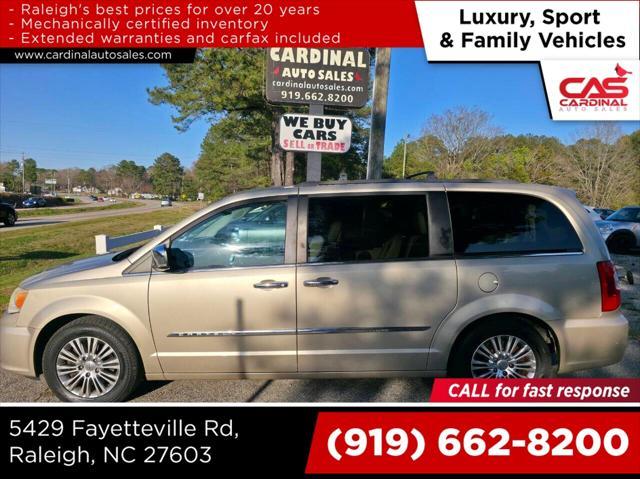 2013 Chrysler Town & Country