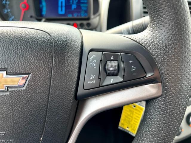 Photo of 2014 RED Chevrolet Sonic