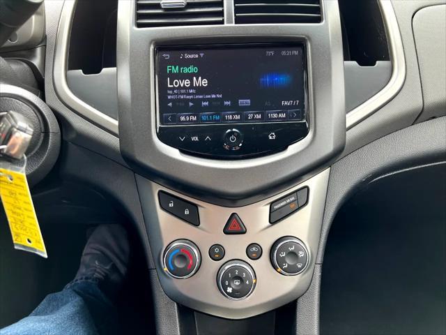 Photo of 2014 RED Chevrolet Sonic