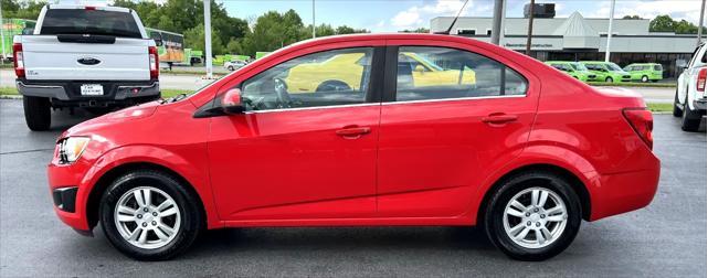 Photo of 2014 RED Chevrolet Sonic