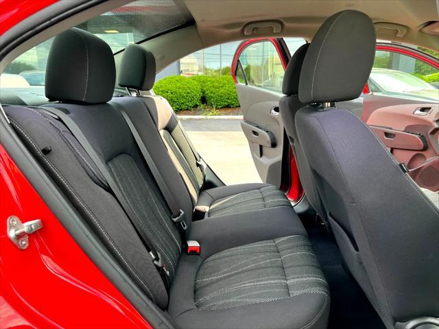 Photo of 2014 RED Chevrolet Sonic