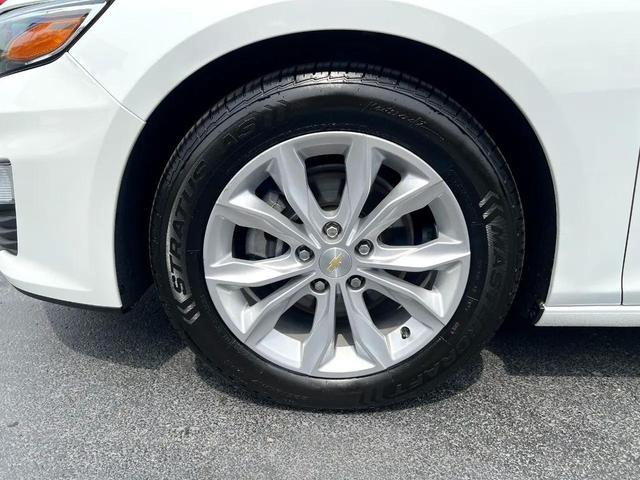 Photo of 2023 Summit White Chevrolet Malibu