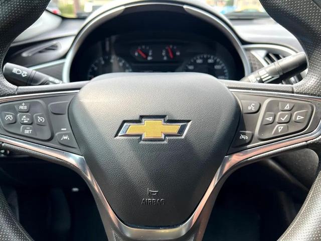 Photo of 2023 Summit White Chevrolet Malibu
