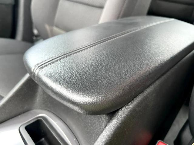 Photo of 2023 Summit White Chevrolet Malibu