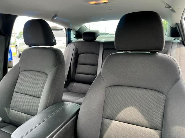 Photo of 2023 Summit White Chevrolet Malibu