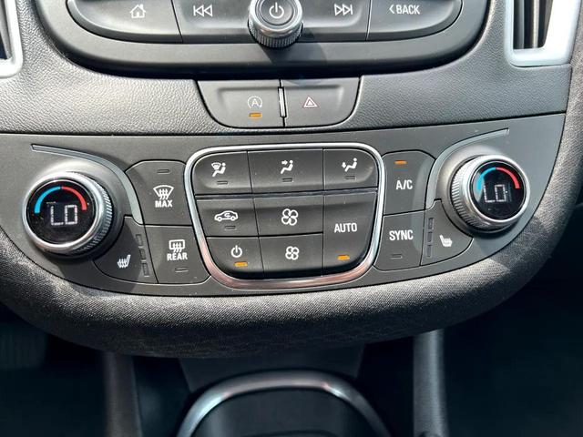 Photo of 2023 Summit White Chevrolet Malibu