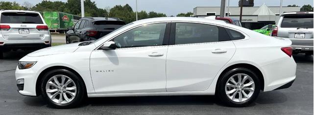 Photo of 2023 Summit White Chevrolet Malibu