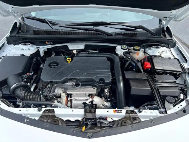 Photo of 2023 Summit White Chevrolet Malibu