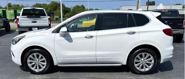 Photo of 2017 Summit White Buick Envision