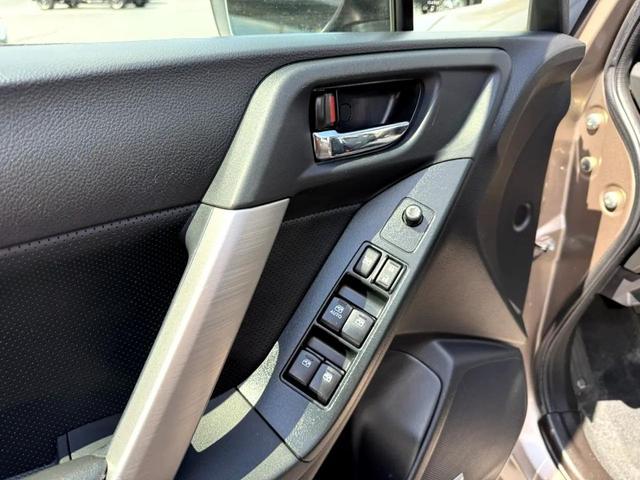 Photo of 2016 BRONZE Subaru Forester