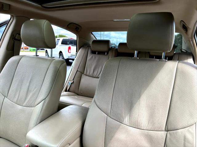 Photo of 2008 Silver Pine Mica Toyota Avalon