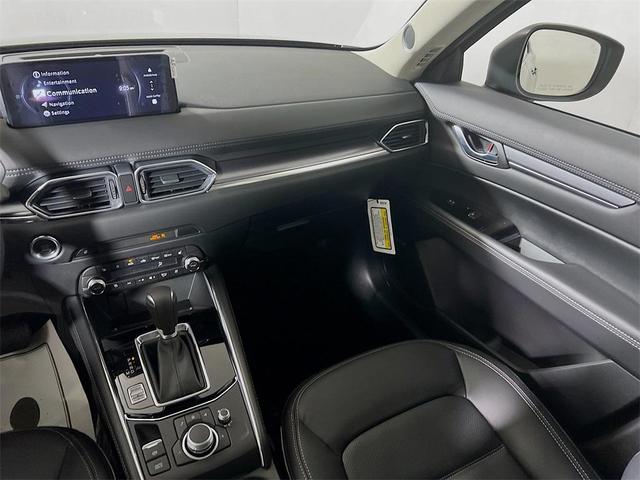 Photo of 2025 Jet Black Mica Mazda CX-5