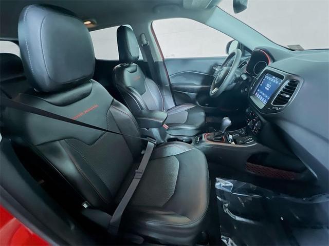Photo of 2021 Spitfire Orange Clearcoat Jeep Compass