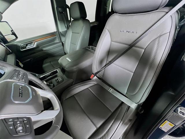 Photo of 2025 Metallic GMC Sierra 2500