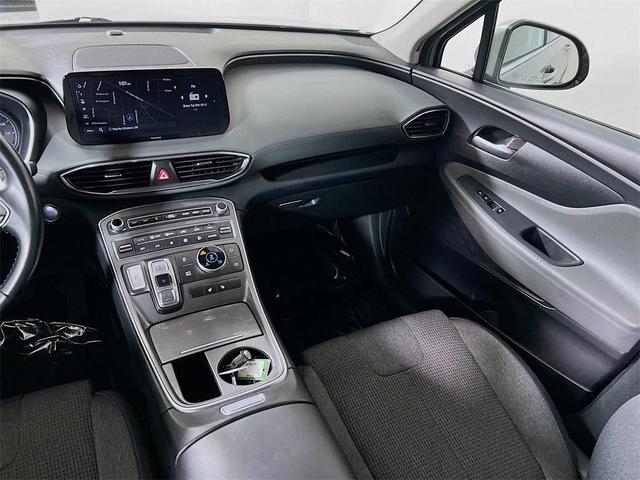 Photo of 2023 Shimmering Silver Pearl Hyundai SANTA FE