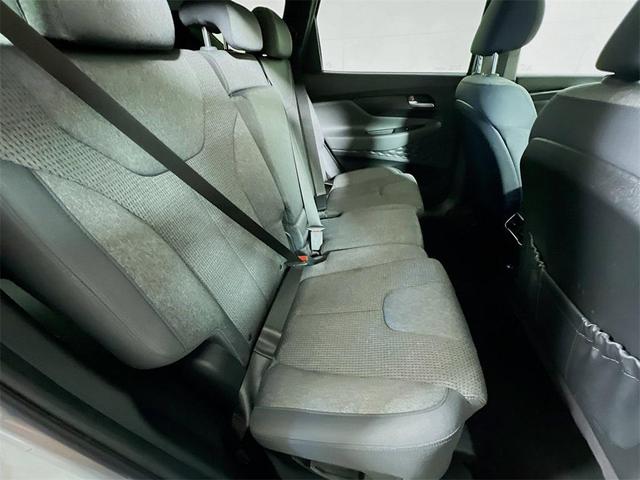 Photo of 2023 Shimmering Silver Pearl Hyundai SANTA FE