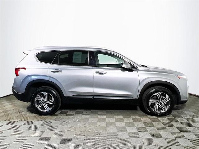 Photo of 2023 Shimmering Silver Pearl Hyundai SANTA FE