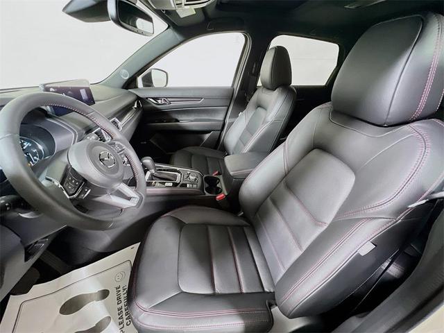 Photo of 2025 Rhodium White Metallic Mazda CX-5