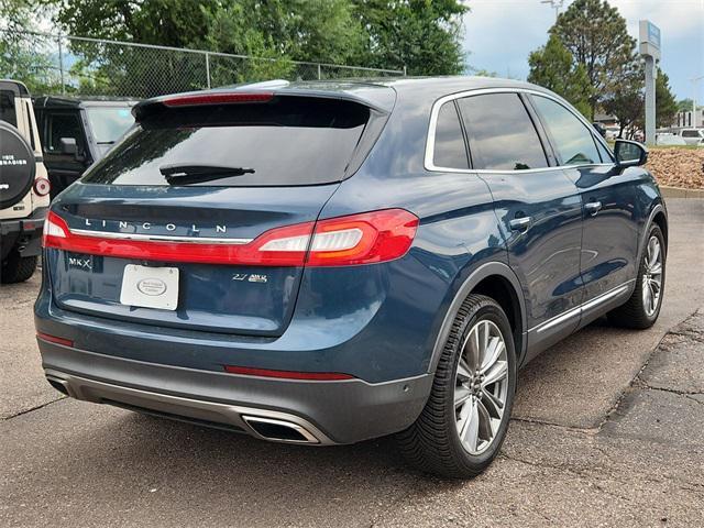 Photo of 2016 Blue Lincoln MKX