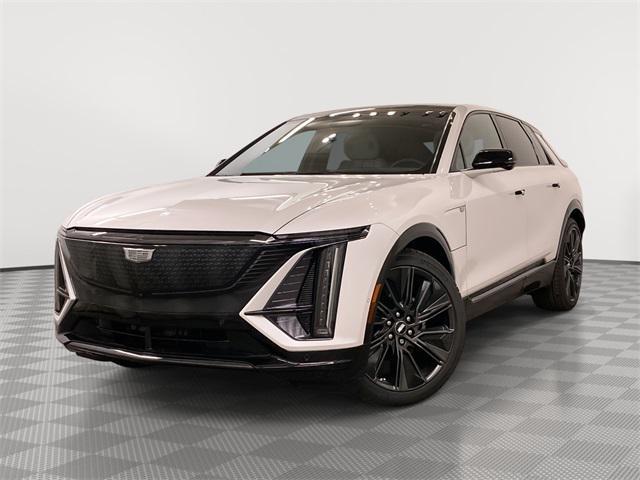 Photo of 2025 Crystal White Tricoat Cadillac LYRIQ