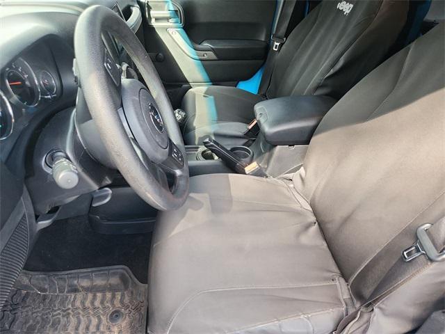 Photo of 2017 Chief Clearcoat Jeep Wrangler Unlimited