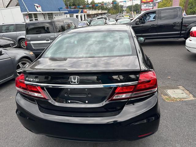 Photo of 2015 Crystal Black Pearl Honda Civic
