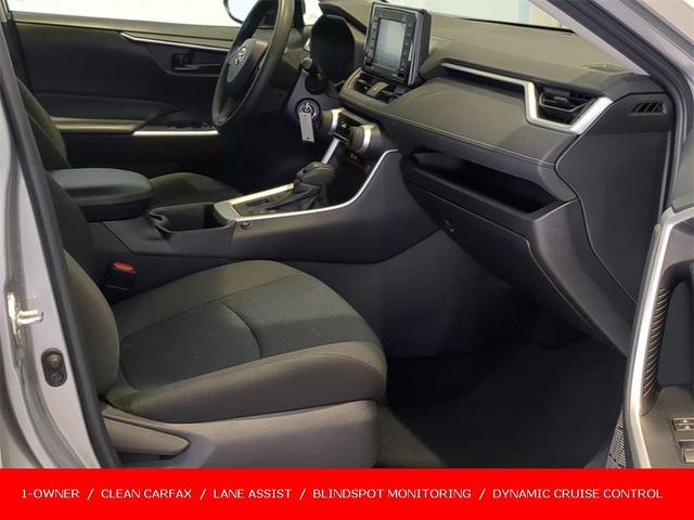 Photo of 2022 Silver Sky Metallic Toyota RAV4