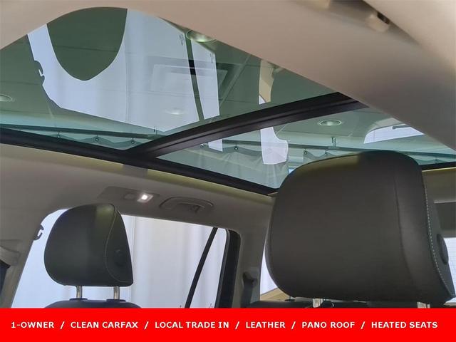Photo of 2021 Deep Black Pearl Effect Volkswagen Tiguan