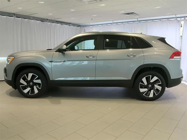 Photo of 2025 Silver Mist Metallic Volkswagen Atlas Cross Sport