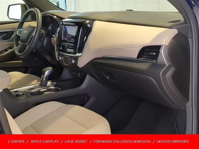 Photo of 2022 Northsky Blue Metallic Chevrolet Traverse
