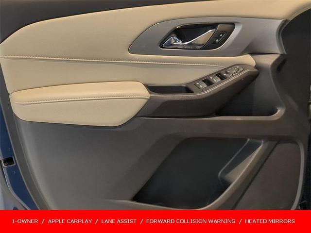 Photo of 2022 Northsky Blue Metallic Chevrolet Traverse