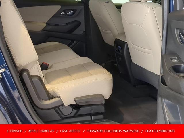 Photo of 2022 Northsky Blue Metallic Chevrolet Traverse
