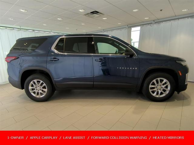 Photo of 2022 Northsky Blue Metallic Chevrolet Traverse